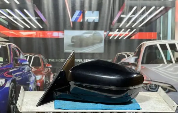 BMW 5 G30 G31 G38 Front door electric wing mirror 
