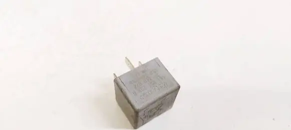 Audi A3 S3 8P Other relay 141951253B 20240072