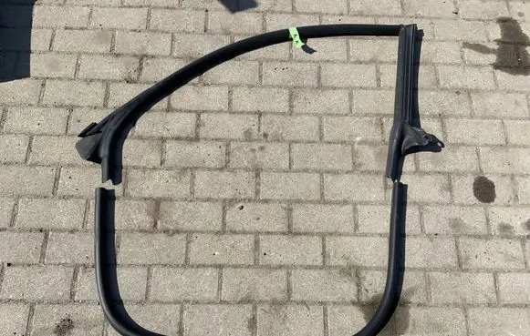 Audi A7 S7 4G Front door rubber seal 4G8845353 4G8831707A