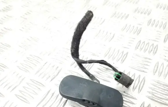 Windshield washer spray nozzle