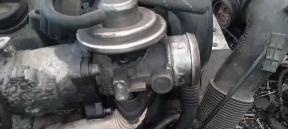 Audi A2 EGR valve 045131501D