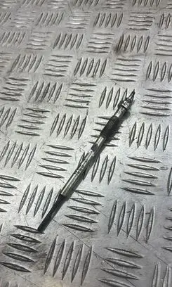 Toyota Corolla E120 E130 Glow plug 0100226527