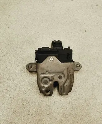 Jaguar XF X250 Tailgate/trunk/boot lock/catch/latch 01097061002