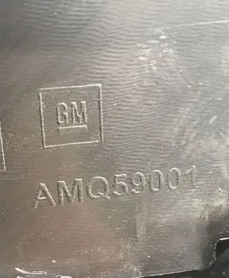 Chevrolet Camaro Glove box lid/cover AMQ59001