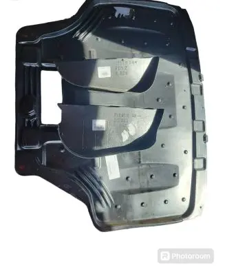 Engine splash shield/under tray