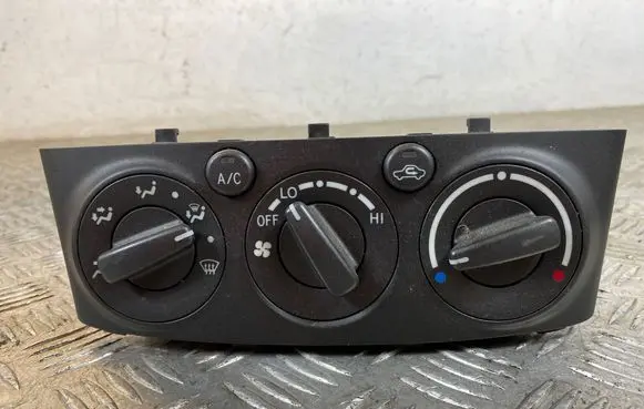 Toyota Avensis T250 Climate control unit 5590005121 MB1465703780