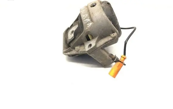 Audi A5 8T 8F Engine mount bracket 8K0199381