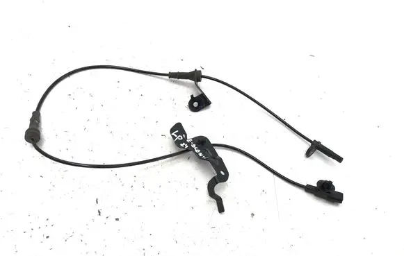 Renault Scenic E-Tech V ABS wheel speed sensor 479100430R