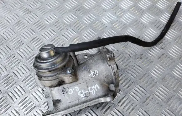 Mercedes-Benz B W245 EGR valve 