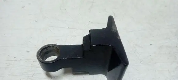 BMW 5 F10 F11 Rear door upper hinge 7185634