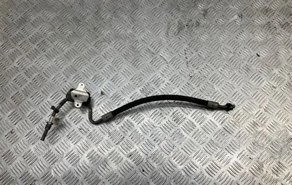 BMW 7 F01 F02 F03 F04 Active stabilizer tube/hose 6781426