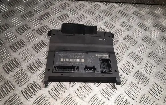 Mercedes-Benz S W221 Seat control module A2218704987 2218704987
