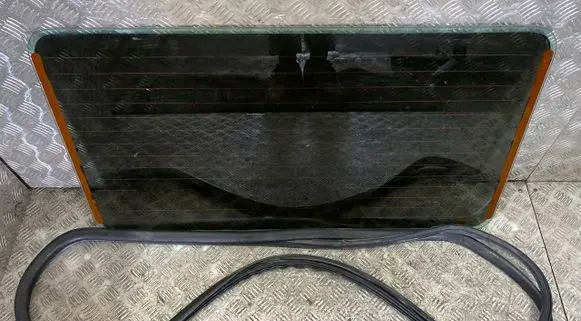 Mercedes-Benz G W461 W463 1st Gen Rear windscreen/windshield window A4637470271 A463740171