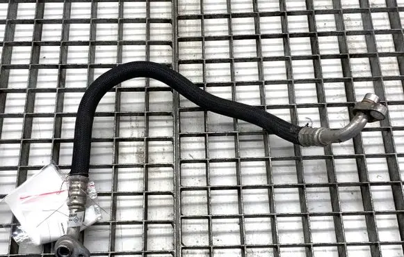 Renault Express Air conditioning (A/C) pipe/hose 924903880R