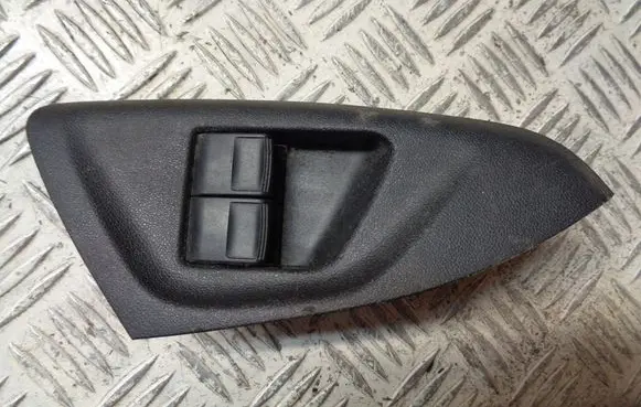 Toyota Aygo AB40 Electric window control switch CZ1140M46A
