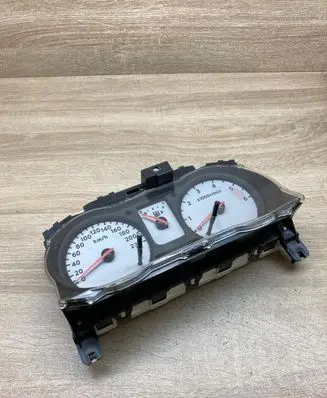 Nissan Note (E11) Speedometer (instrument cluster) 9U55C 267FD0C