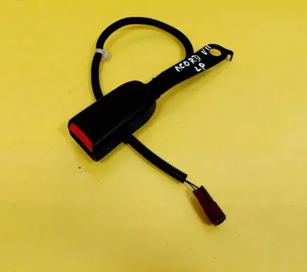 Honda Accord Front seatbelt buckle 