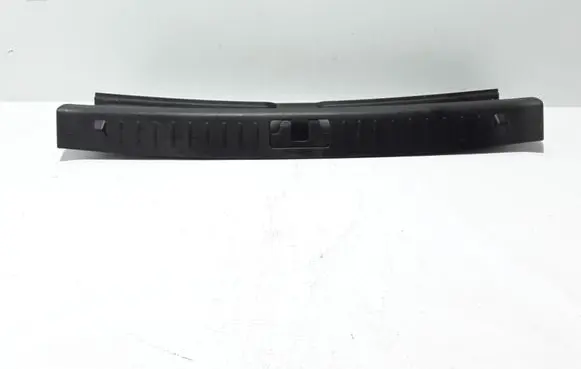 Volvo S80 Tailgate/trunk side cover trim 