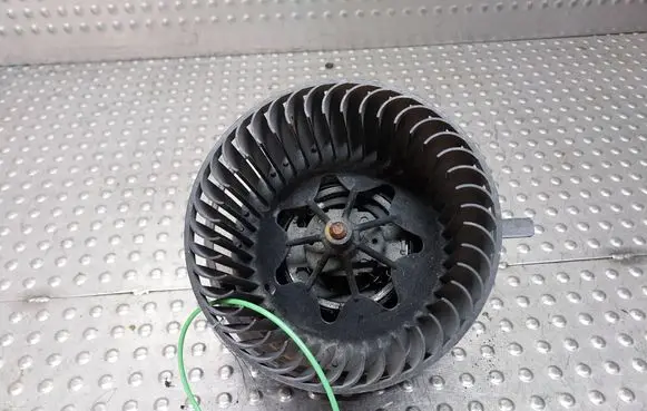 Audi A3 S3 8P Heater fan/blower S27705543 1K1820015C