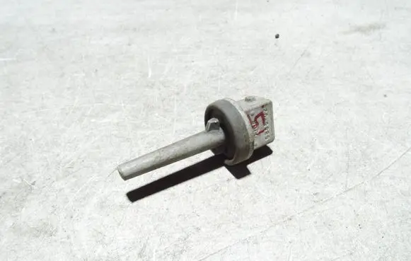 Audi A4 S4 B5 8D Interior temperature sensor 4A0820539