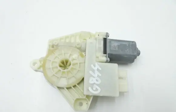 Seat Toledo IV (NH) Rear door window regulator motor 5JA959811H 1500110325 A72055111