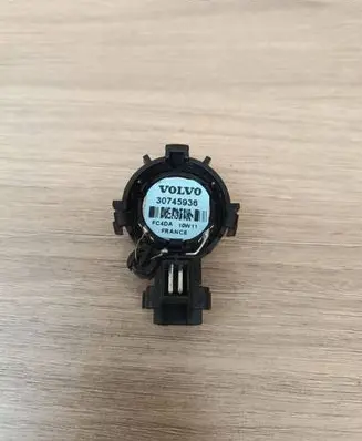 Volvo XC90 Front door high frequency speaker 30745936 FC4DA