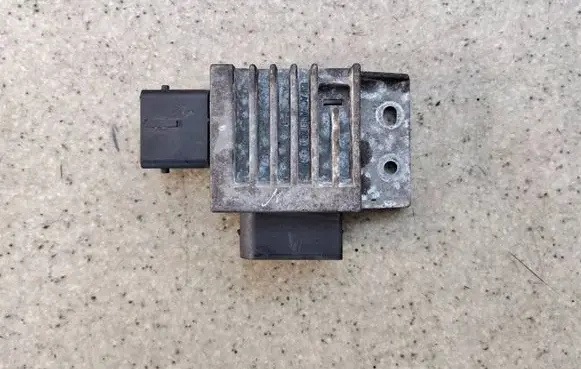Renault Talisman Glow plug pre-heat relay 271203982R06A 271203982R