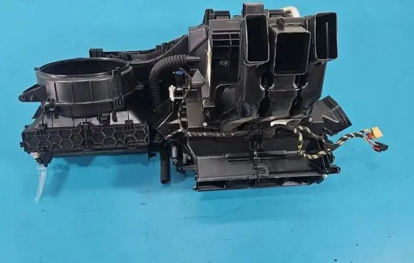 Skoda Octavia Mk3 (5E) Interior heater climate box assembly 5Q0907511A IMPRK1558216