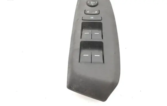 Honda Jazz IV GR Electric window control switch M64583