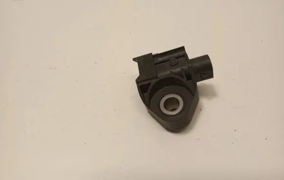 Mercedes-Benz GLC AMG Airbag deployment crash/impact sensor A2139051300 13684 869108