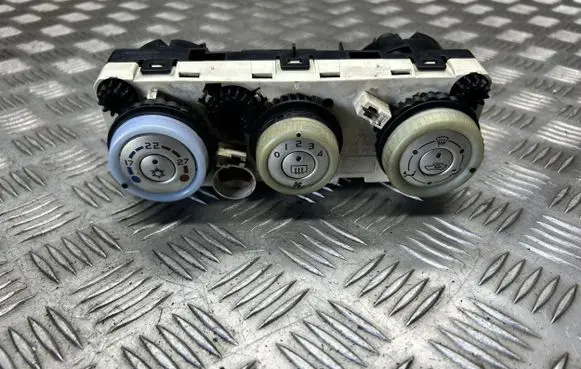 Mitsubishi Colt Climate control unit 69667016
