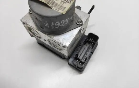 Ford Galaxy ABS Pump 6G912M110AG 16150201 15584203H