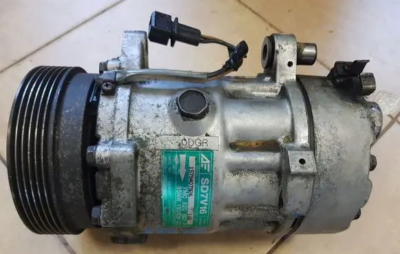 Audi A3 S3 8L Air conditioning (A/C) compressor (pump) 7M0820803P