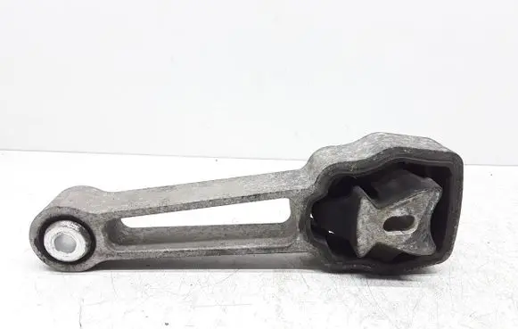 Volvo V60 Engine mount bracket 30793322