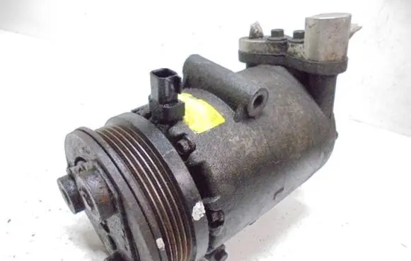 Volvo S40 Air conditioning (A/C) compressor (pump) 9M5H-19D629-PE
