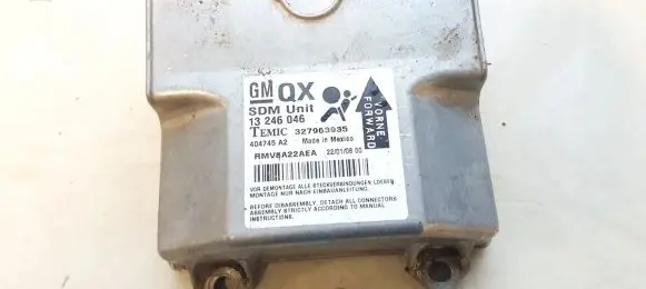 Opel Zafira B Airbag control unit/module 13246046 327963935