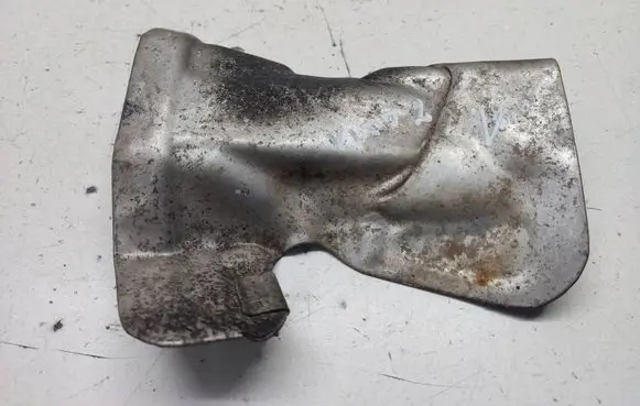 Mercedes-Benz Vito Viano W447 Exhaust heat shield A6510960168