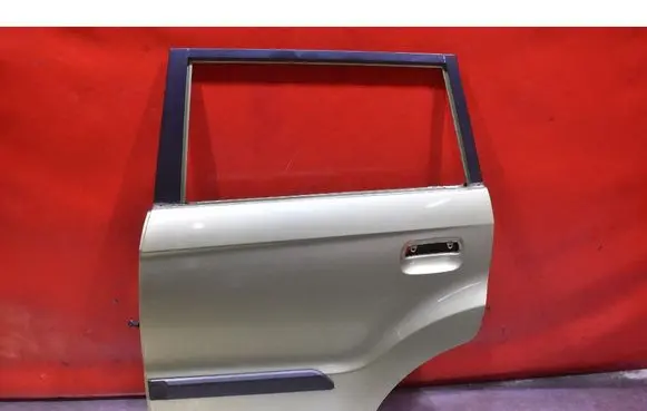 KIA Soul Rear door