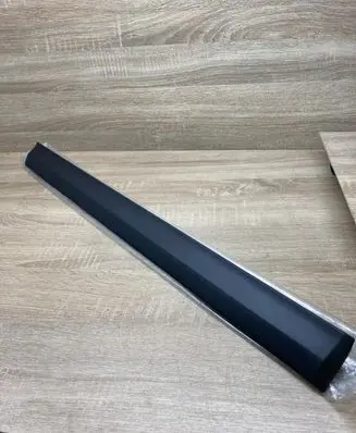 Volkswagen PASSAT B4 Rear door trim (molding) 3A0853754