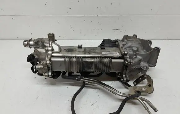 Opel Insignia A EGR valve cooler MM1136G 55599660 55570005