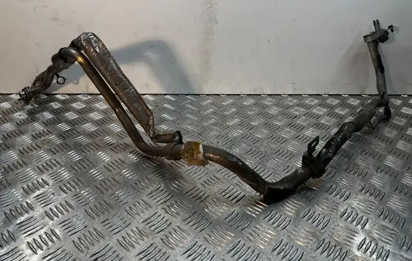 Air conditioning (A/C) pipe/hose