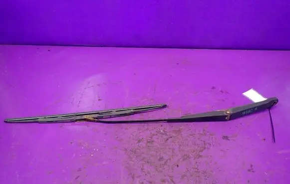 Fiat Doblo Front wiper blade arm