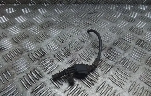 Volkswagen PASSAT B6 ABS brake wheel speed sensor 7H0927803