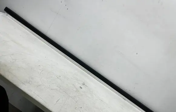 Volkswagen Golf V Sill 1T0854932B