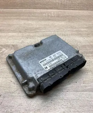 Opel Astra G Engine control unit/module ECU 09181243 0281010050