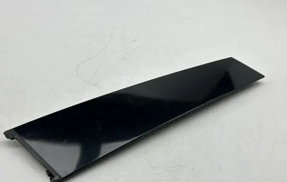 Peugeot 3008 I Front door glass trim molding 96859277XT