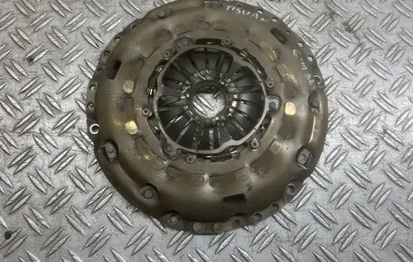 Volkswagen Tiguan Pressure plate 