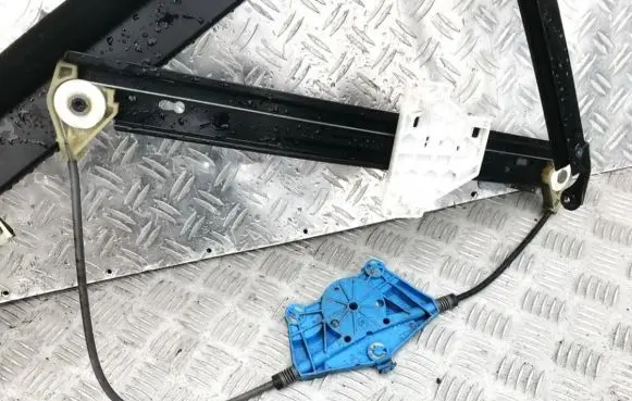 Sliding door window regulator with motor