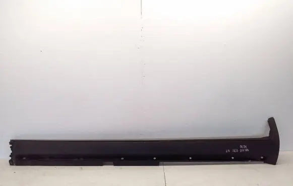 Volvo XC70 Sill 8620136 09190881