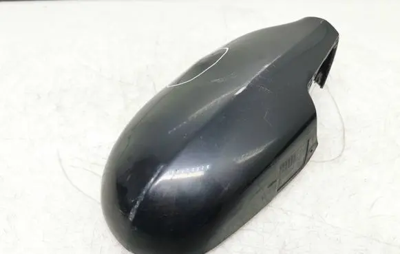 Hyundai i30 Plastic wing mirror trim cover
